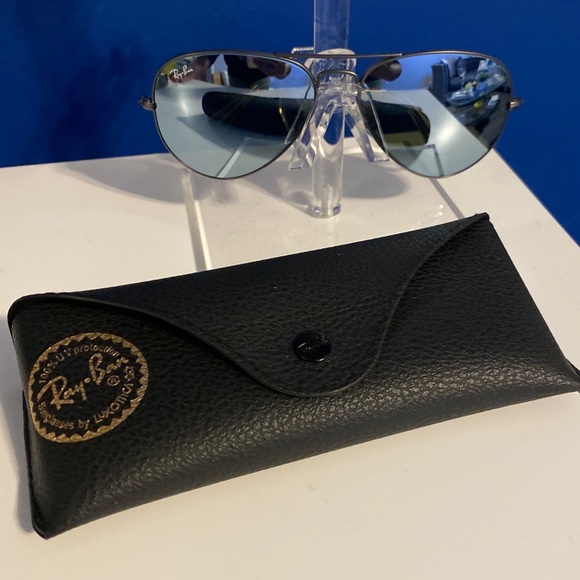 RayBan Sunglasses - Picture 1 of 2